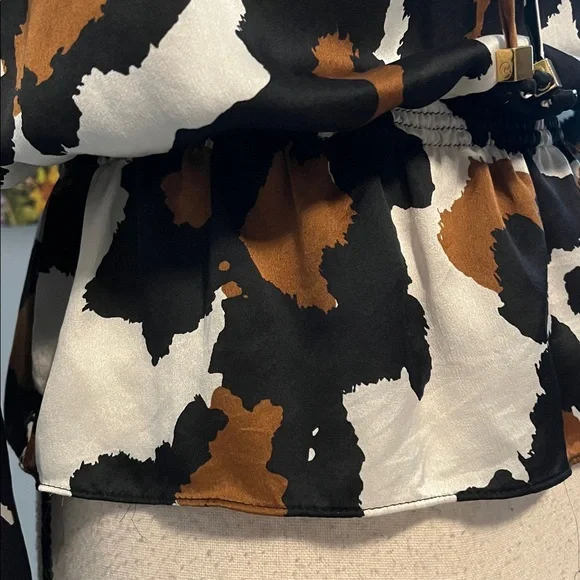 MICHAEL Michael KORS Silk Blouson Top - Picture 7 of 13